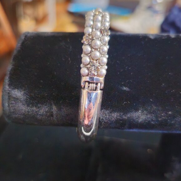 Vintage Antique Silver Bracelet with Gray Pearls and Black Diamond Stones - Picture 2 of 7